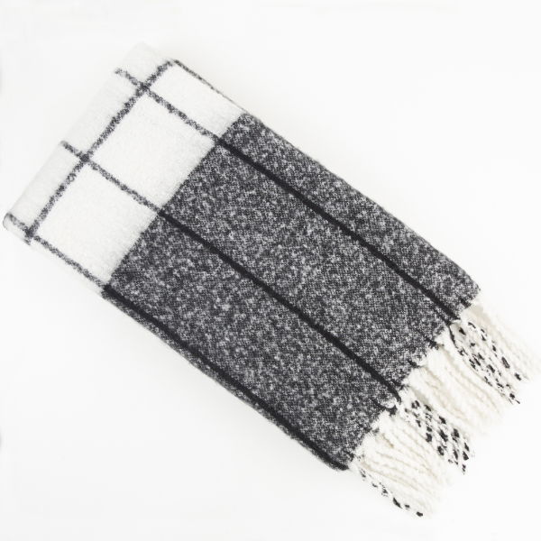 FAUX MOHAIR CHECK BLACK/IVORY  130 X 170