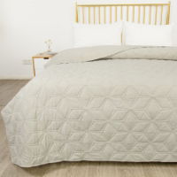 LINEN  LOOK HEXAGONAL QUILT CREAM 200 X 23